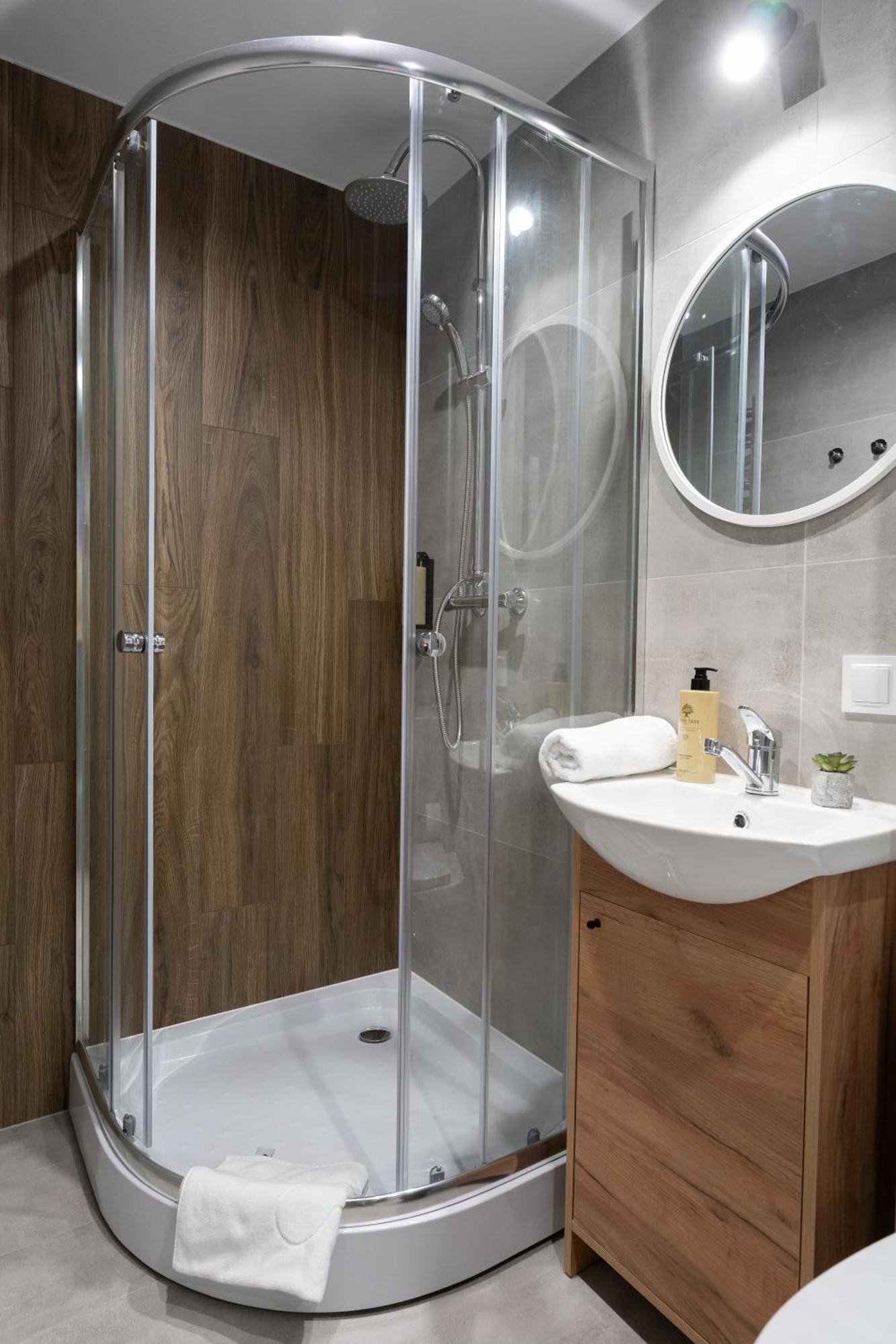Hotel apartamentowy Flow - Swietego Pawla 10 Katowice