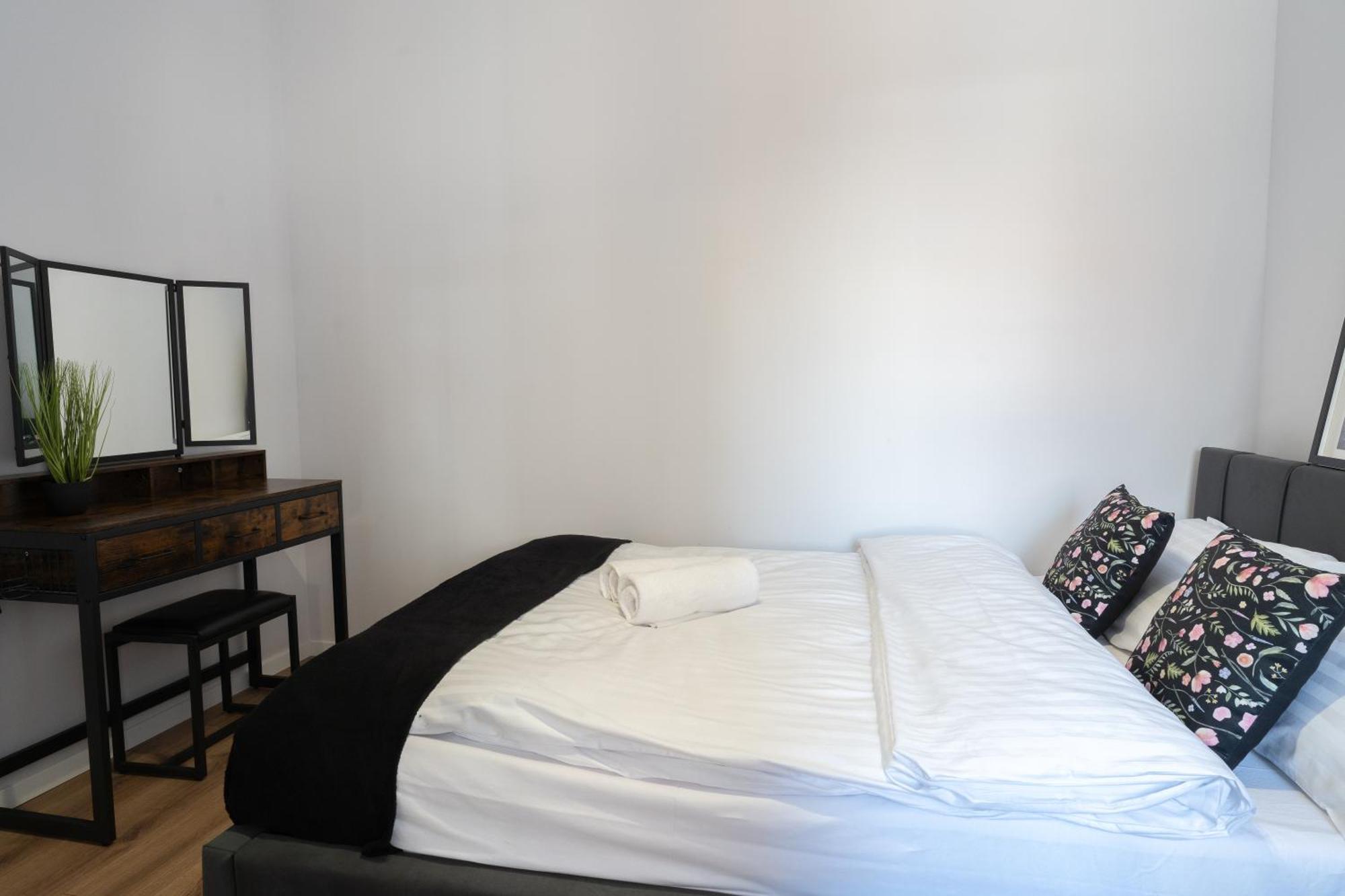 Flow - Swietego Pawla 10 Hotel apartamentowy