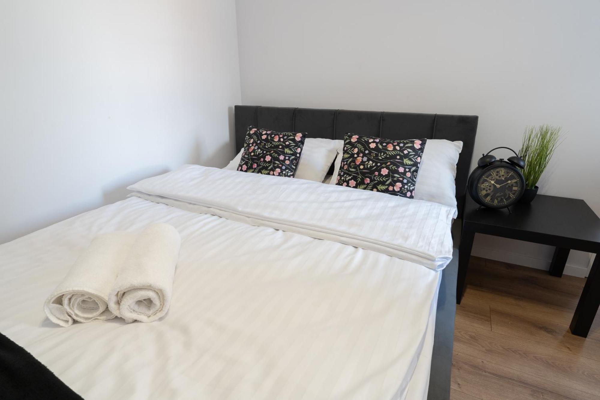 Flow - Swietego Pawla 10 Hotel apartamentowy Katowice