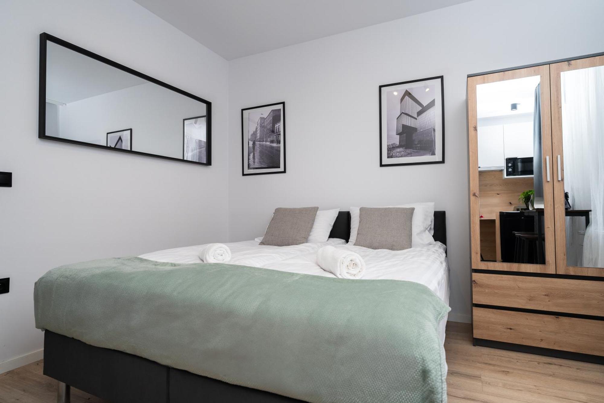 Flow - Swietego Pawla 10 Hotel apartamentowy Katowice