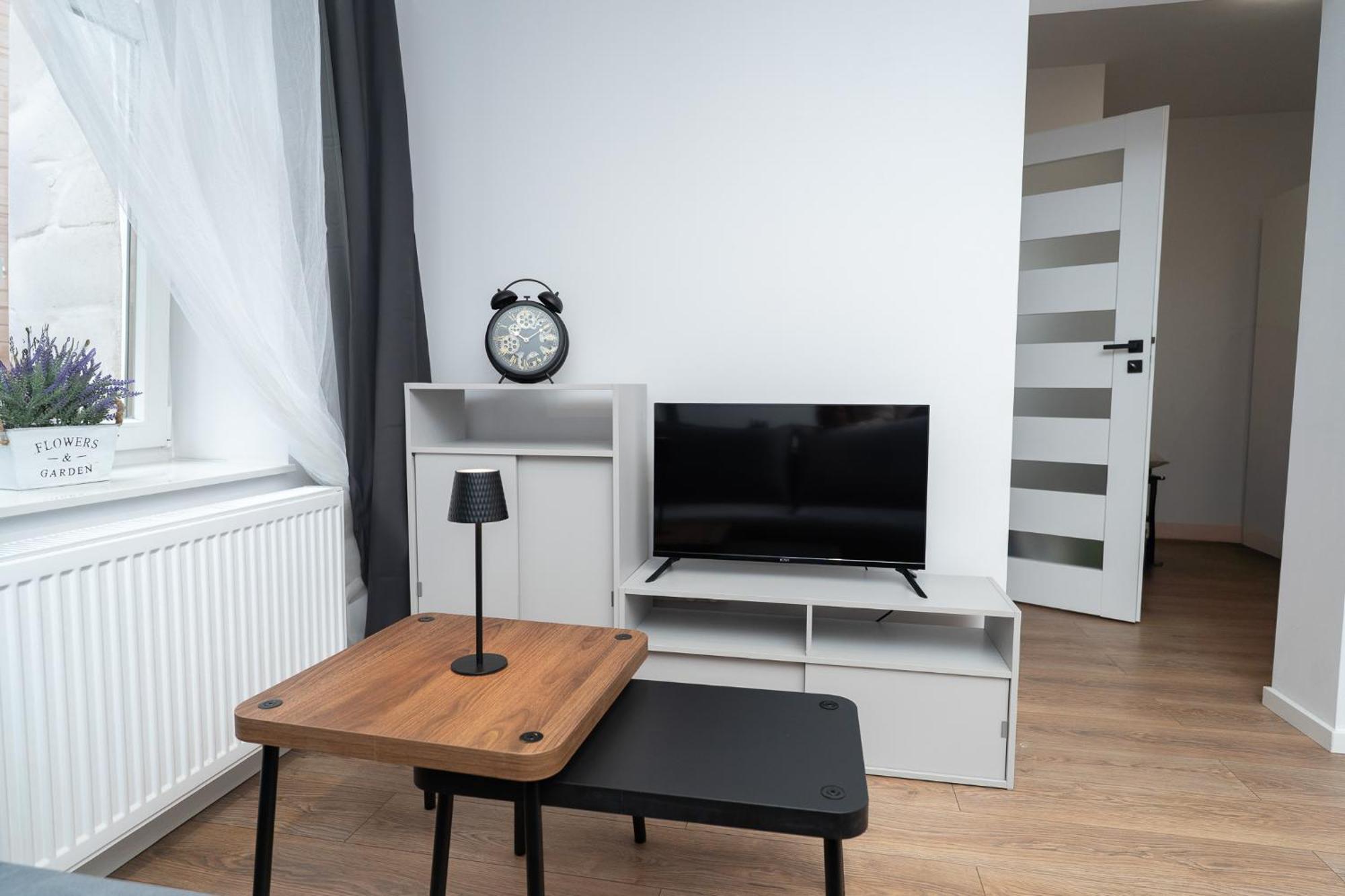 Hotel apartamentowy Flow - Swietego Pawla 10 *