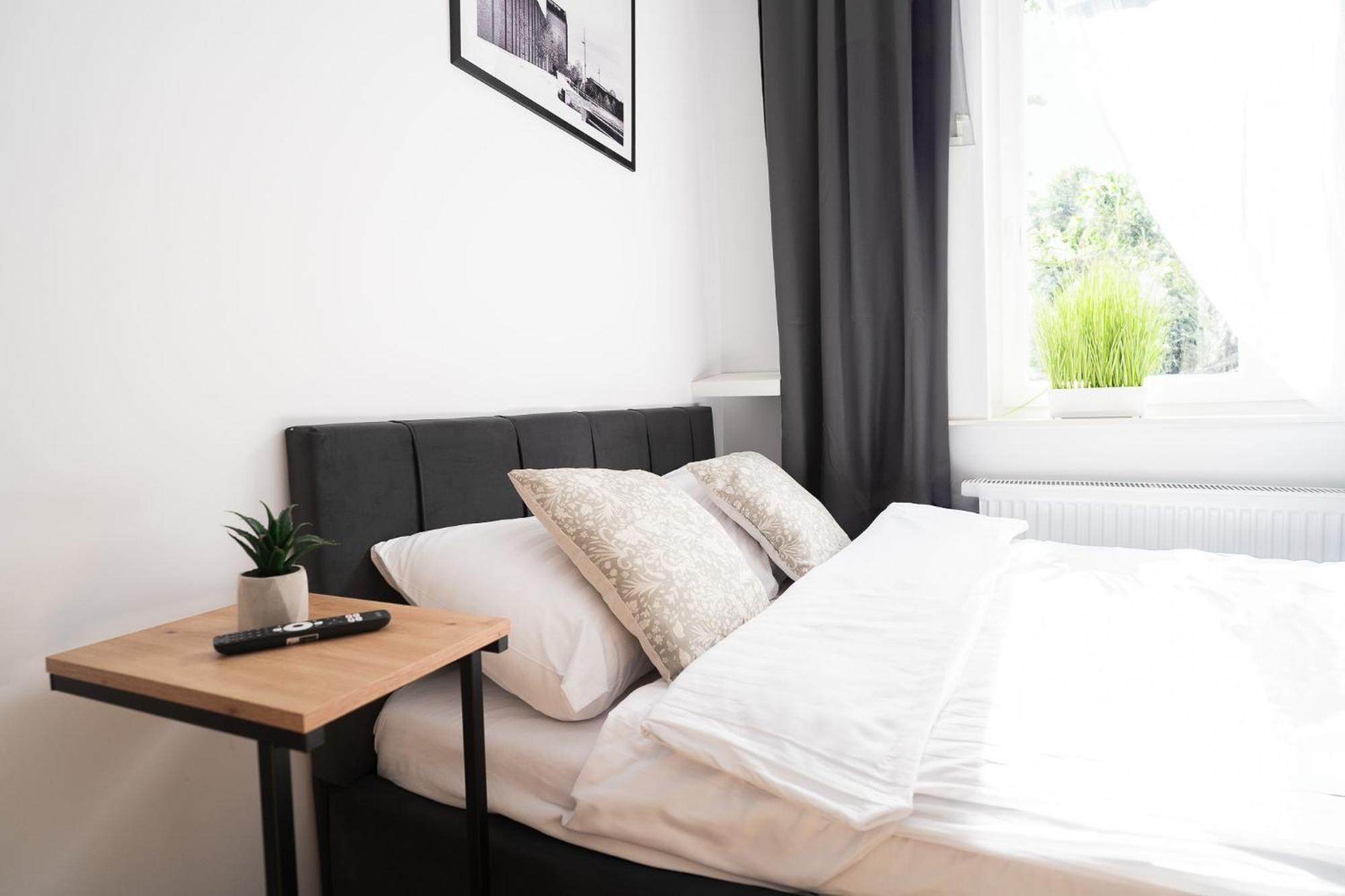 Flow - Swietego Pawla 10 Hotel apartamentowy *