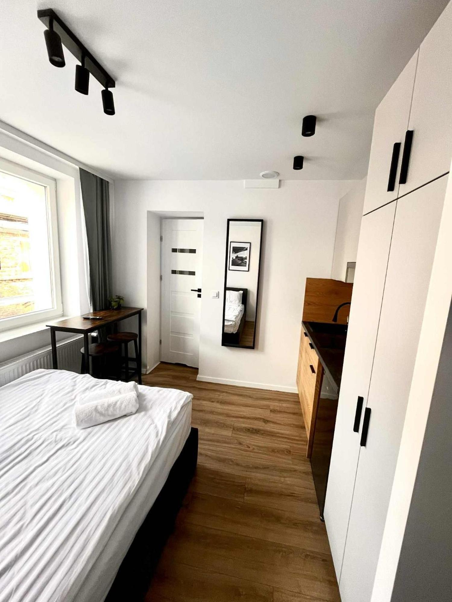 Flow - Swietego Pawla 10 Hotel apartamentowy Katowice